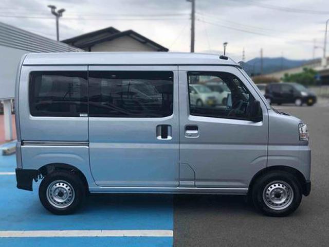 ハイゼットカーゴＤＸ　４ＷＤ　走行距離５３６０ｋｍ４ＷＤ　スマートアシスト　マニュアルエアコン　キーレスエントリー　１２Ｖ電源　アイドリングストップ　コーナーセンサー（山形県）の中古車