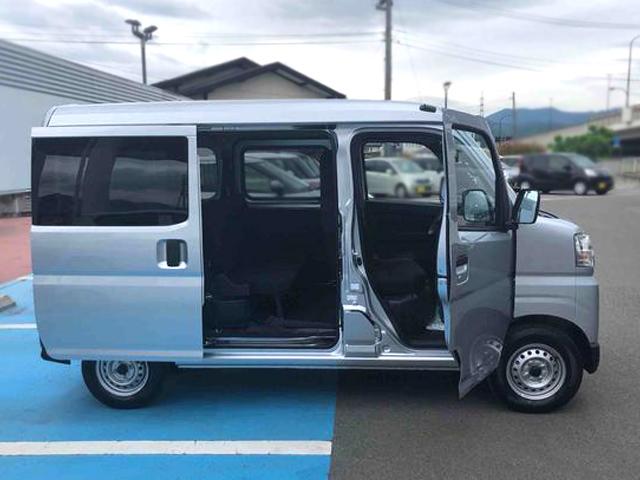 ハイゼットカーゴＤＸ　４ＷＤ　走行距離５３６０ｋｍ４ＷＤ　スマートアシスト　マニュアルエアコン　キーレスエントリー　１２Ｖ電源　アイドリングストップ　コーナーセンサー（山形県）の中古車