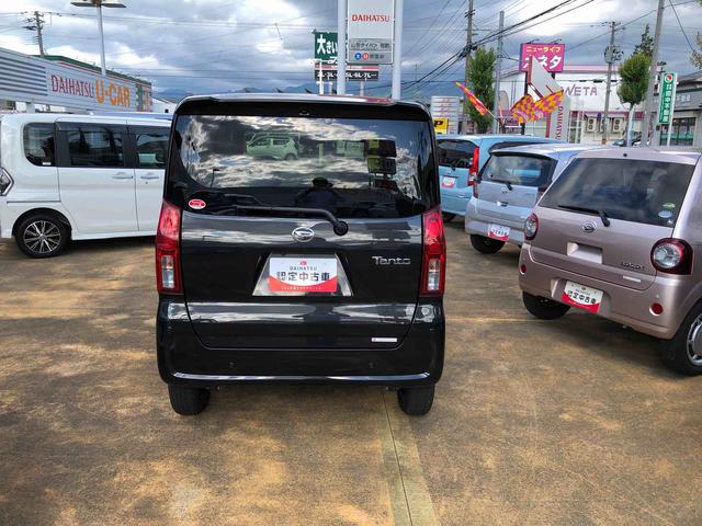 タントＸ　４ＷＤ　走行距離４５６２ｋｍ４ＷＤ　スマートアシスト　プッシュボタンスタート　キーフリーシステム　フルホイールキャップ　オートエアコン　電動パーキングブレーキ（山形県）の中古車