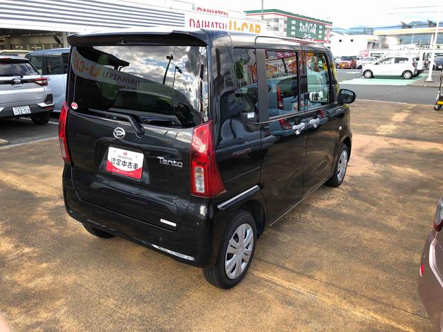 タントＸ　４ＷＤ　走行距離４５６２ｋｍ４ＷＤ　スマートアシスト　プッシュボタンスタート　キーフリーシステム　フルホイールキャップ　オートエアコン　電動パーキングブレーキ（山形県）の中古車