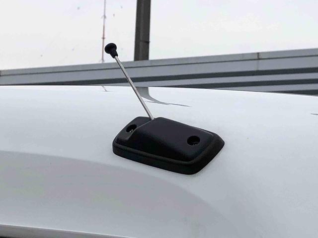 ハイゼットカーゴＤＸ　４ＷＤ　走行距離９ｋｍ４ＷＤ　スマートアシスト　マニュアルエアコン　スチールホイール　キーレスエントリー　コーナーセンサー　スライドドア　アイドリングストップ（山形県）の中古車