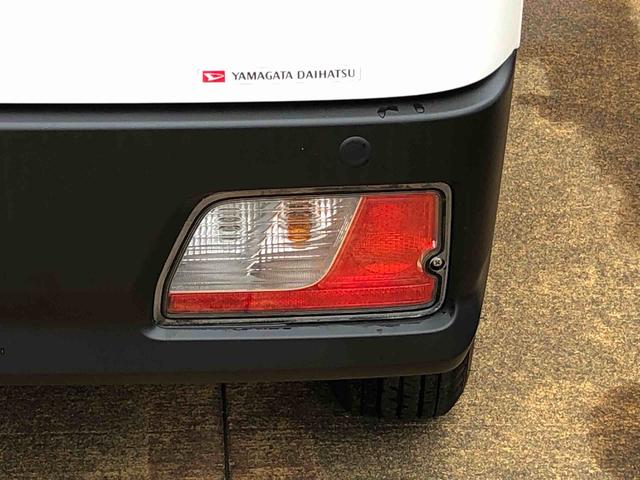 ハイゼットカーゴＤＸ　４ＷＤ　走行距離９ｋｍ４ＷＤ　スマートアシスト　マニュアルエアコン　スチールホイール　キーレスエントリー　コーナーセンサー　スライドドア　アイドリングストップ（山形県）の中古車