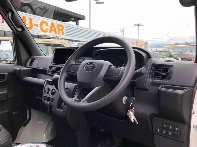 ハイゼットカーゴＤＸ　４ＷＤ　走行距離９ｋｍ４ＷＤ　スマートアシスト　マニュアルエアコン　スチールホイール　キーレスエントリー　コーナーセンサー　スライドドア　アイドリングストップ（山形県）の中古車