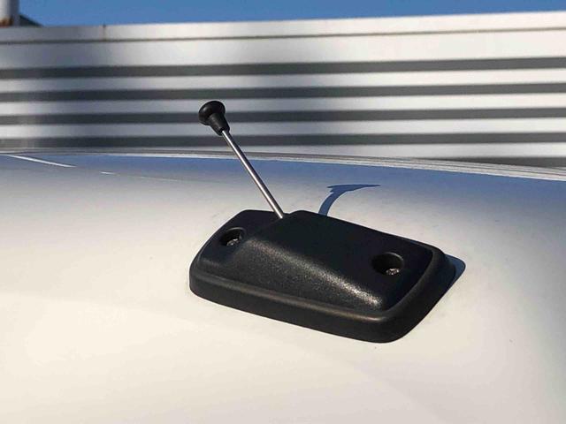 ハイゼットカーゴＤＸ　４ＷＤ　走行距離６ｋｍ・ＡＭ／ＦＭラジオ４ＷＤ　スマートアシスト　ＡＭ／ＦＭラジオ　スチールホイール　コーナーセンサー　マニュアルエアコン　キーレスエントリー（山形県）の中古車