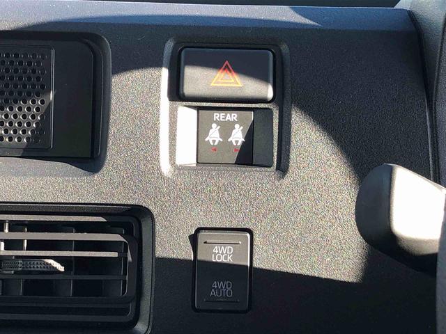 ハイゼットカーゴＤＸ　４ＷＤ　走行距離６ｋｍ・ＡＭ／ＦＭラジオ４ＷＤ　スマートアシスト　ＡＭ／ＦＭラジオ　スチールホイール　コーナーセンサー　マニュアルエアコン　キーレスエントリー（山形県）の中古車