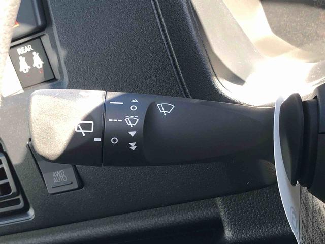 ハイゼットカーゴＤＸ　４ＷＤ　走行距離６ｋｍ・ＡＭ／ＦＭラジオ４ＷＤ　スマートアシスト　ＡＭ／ＦＭラジオ　スチールホイール　コーナーセンサー　マニュアルエアコン　キーレスエントリー（山形県）の中古車