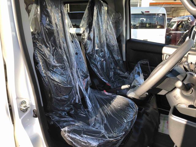 ハイゼットカーゴＤＸ　４ＷＤ　走行距離６ｋｍ・ＡＭ／ＦＭラジオ４ＷＤ　スマートアシスト　ＡＭ／ＦＭラジオ　スチールホイール　コーナーセンサー　マニュアルエアコン　キーレスエントリー（山形県）の中古車