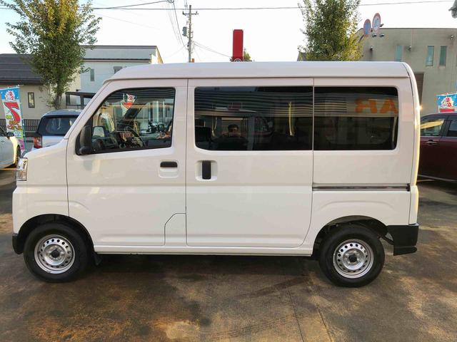 ハイゼットカーゴDX 4WD 走行距離5582km・AM/FMラジオ4WD スマートアシスト セパレートシート AM/FMラジオ マニュアルエアコン キーレスエントリー スチールホイール(山形県)の中古車