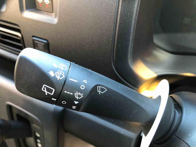 ハイゼットカーゴDX 4WD 走行距離5582km・AM/FMラジオ4WD スマートアシスト セパレートシート AM/FMラジオ マニュアルエアコン キーレスエントリー スチールホイール(山形県)の中古車