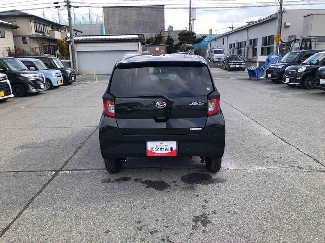 ミライースＸ　ＳＡIII　４ＷＤ　走行距離２０３４ｋｍ４ＷＤ　スマートアシスト　マニュアルエアコン　コーナーセンサー　フルホイールキャップ　デジタルメーター　キーレスエントリー　セパレートシート（山形県）の中古車