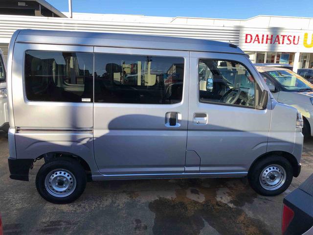 ハイゼットカーゴDX 4WD 走行距離774km4WD スマートアシスト AM/FMラジオ スチールホイール マニュアルエアコン キーレスエントリー セパレートシート(山形県)の中古車