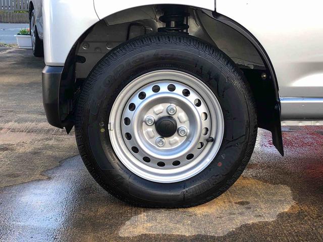 ハイゼットカーゴDX 4WD 走行距離774km4WD スマートアシスト AM/FMラジオ スチールホイール マニュアルエアコン キーレスエントリー セパレートシート(山形県)の中古車