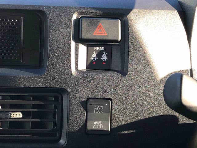 ハイゼットカーゴＤＸ　４ＷＤ　走行距離７７４ｋｍ４ＷＤ　スマートアシスト　ＡＭ／ＦＭラジオ　スチールホイール　マニュアルエアコン　キーレスエントリー　セパレートシート（山形県）の中古車