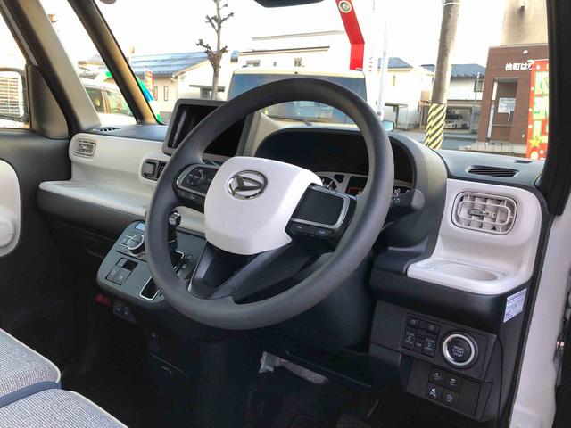 ムーヴキャンバスストライプスＧ　４ＷＤ　走行距離４５２７ｋｍ４ＷＤ　スマートアシスト　フルホイールキャップ　スライドドア　プッシュボタンスタート　オートライト　ホッとカップホルダー（山形県）の中古車