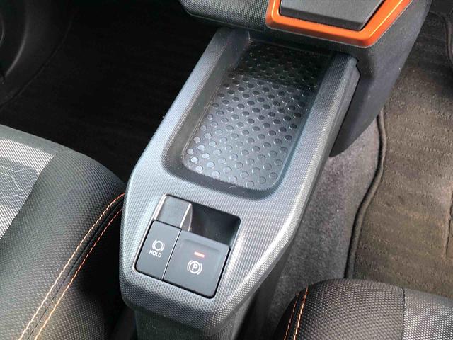 タフトＧターボ　４ＷＤ　走行距離３４８４８ｋｍ・ナビ４ＷＤ　スマートアシスト　ナビ　オートエアコン　電動パーキングブレーキ　ステアリングスイッチ　アルミホイール　プッシュボタンスタート（山形県）の中古車