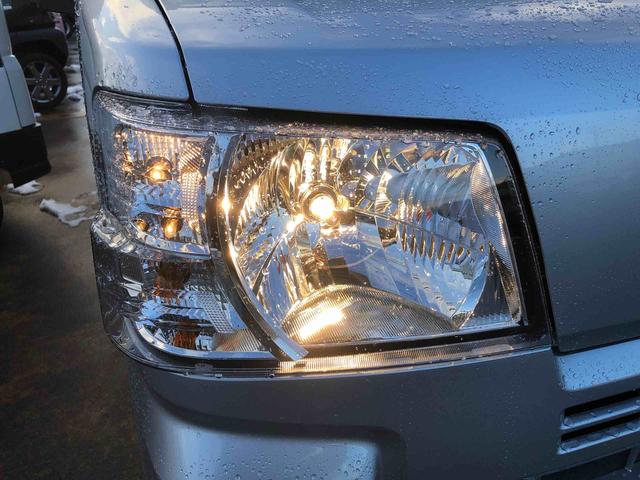 ハイゼットカーゴＤＸ　４ＷＤ　走行距離５６１４ｋｍ・ＡＭ／ＦＭラジオ４ＷＤ　スマートアシスト　ＡＭ／ＦＭラジオ　キーレスエントリー　スチールホイール　コーナーセンサー　マニュアルエアコン　オートライト（山形県）の中古車