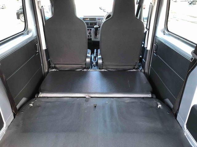 ハイゼットカーゴＤＸ　４ＷＤ　走行距離５６１４ｋｍ・ＡＭ／ＦＭラジオ４ＷＤ　スマートアシスト　ＡＭ／ＦＭラジオ　キーレスエントリー　スチールホイール　コーナーセンサー　マニュアルエアコン　オートライト（山形県）の中古車