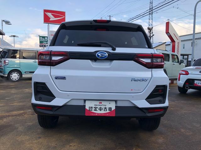 ロッキープレミアムＧ　ＨＥＶ　２ＷＤ　走行距離４３７２ｋｍ２ＷＤ　スマートアシスト　キーフリーシステム　コーナーセンサー　アルミホイール　ステアリングスイッチ　電動パーキングブレーキ（山形県）の中古車