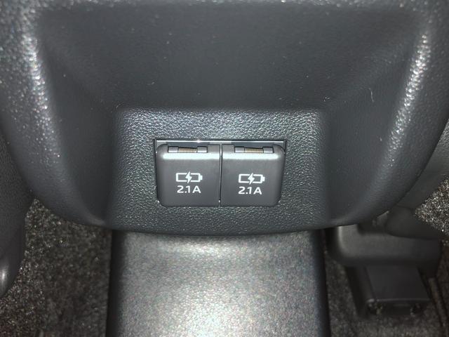 ロッキープレミアムＧ　ＨＥＶ　２ＷＤ　走行距離４３７２ｋｍ２ＷＤ　スマートアシスト　キーフリーシステム　コーナーセンサー　アルミホイール　ステアリングスイッチ　電動パーキングブレーキ（山形県）の中古車