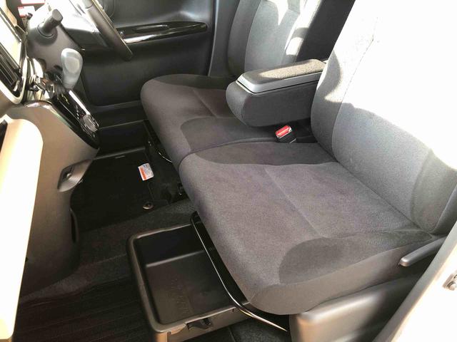 ムーヴキャンバスＧブラックアクセントＶＳ　ＳＡIII　４ＷＤ　３０２７７ｋｍ４ＷＤ　スマートアシスト　フルホイールキャップ　ナビ　キーフリーシステム　オートエアコン　ベンチシート　パノラマモニター　プッシュボタンスタート（山形県）の中古車