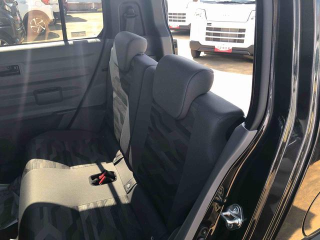 タフトＧ　クロムベンチャー　４ＷＤ　走行距離９９９０ｋｍ４ＷＤ　スマートアシスト　１５インチアルミホイール　ステアリングスイッチ　電動パーキングブレーキ　プッシュボタンスタート　オートエアコン（山形県）の中古車