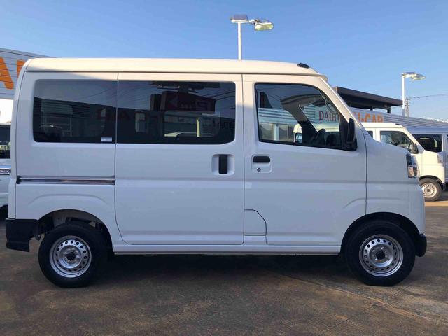 ハイゼットカーゴＤＸ　４ＷＤ　走行距離４９５９ｋｍ４ＷＤ　スマートアシスト　ＡＭ／ＦＭラジオ　キーレスエントリー　スチールホイール　マニュアルエアコン　コーナーセンサー　ユースフルナット（山形県）の中古車