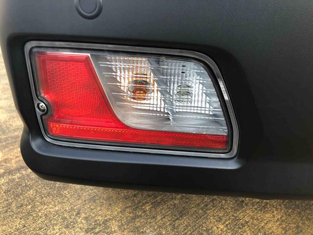 ハイゼットカーゴＤＸ　４ＷＤ　走行距離４９５９ｋｍ４ＷＤ　スマートアシスト　ＡＭ／ＦＭラジオ　キーレスエントリー　スチールホイール　マニュアルエアコン　コーナーセンサー　ユースフルナット（山形県）の中古車