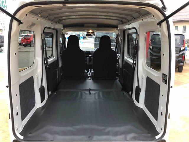 ハイゼットカーゴＤＸ　４ＷＤ　走行距離１６２２ｋｍ４ＷＤ　スマートアシスト　キーレスエントリー　アッパートレイ　オーバーヘッドシェルフ　撥水フルファブリックシート表皮　マニュアルエアコン（山形県）の中古車
