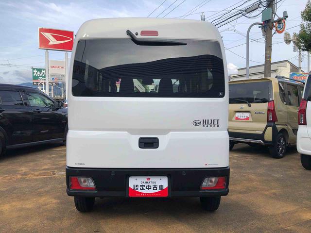 ハイゼットカーゴＤＸ　４ＷＤ　走行距離１１５４９ｋｍ４ＷＤ　スマートアシスト　キーレスエントリー　ユースフルナット　オーバーヘッドシェルフ　撥水フルファブリックシート表皮　アッパートレイ（山形県）の中古車
