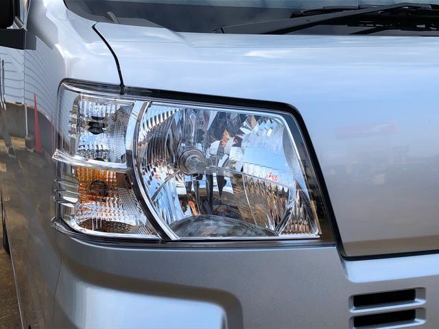 ハイゼットカーゴＤＸ　４ＷＤ　走行距離４８０９ｋｍ４ＷＤ　スマートアシスト　キーレスエントリー　アッパートレイ　オーバーヘッドシェルフ　撥水フルファブリックシート表皮　ＡＭ／ＦＭラジオ（山形県）の中古車