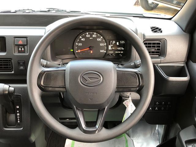 ハイゼットカーゴＤＸ　４ＷＤ　走行距離４８０９ｋｍ４ＷＤ　スマートアシスト　キーレスエントリー　アッパートレイ　オーバーヘッドシェルフ　撥水フルファブリックシート表皮　ＡＭ／ＦＭラジオ（山形県）の中古車