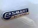 ２ＷＤ　ハイブリッド車　スマートアシスト　電動パーキングブレーキ　運転席助手席シートヒーター　本革巻ステアリングホイール　１７インチアルミホイール（山形県）の中古車