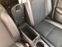 ２ＷＤ　ハイブリッド車　スマートアシスト　電動パーキングブレーキ　運転席助手席シートヒーター　本革巻ステアリングホイール　１７インチアルミホイール（山形県）の中古車