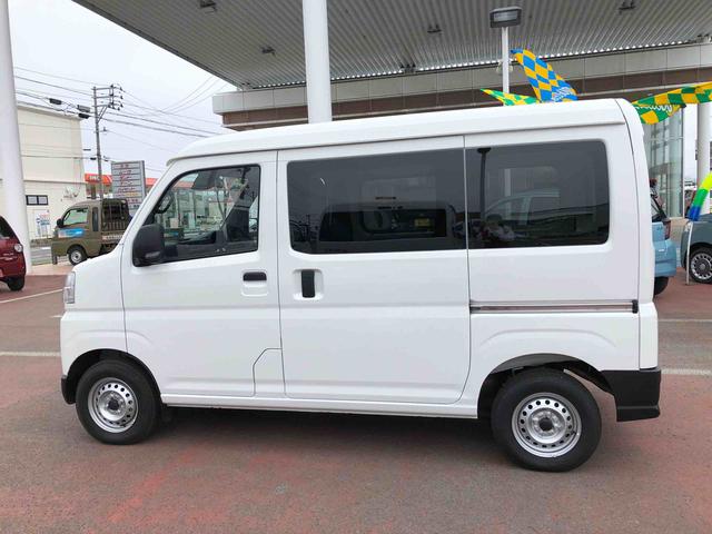 ハイゼットカーゴＤＸ　４ＷＤ　走行距離６０００ｋｍ・ＡＭ／ＦＭラジオ４ＷＤ　スマートアシスト　コーナーセンサー　ＡＭ／ＦＭラジオ　キーレスエントリー　マニュアルエアコン　セパレートシート　１２Ｖ電源（山形県）の中古車