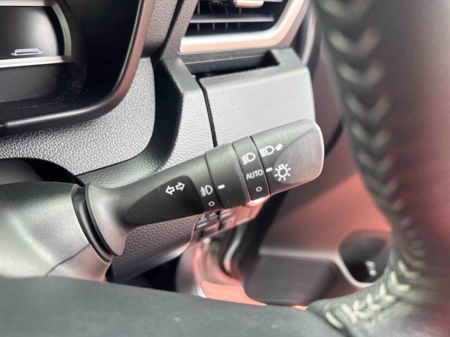 トールカスタムG 4WD 走行距離11486km4WD スマートアシスト 14インチアルミホイール カーナビ 両側パワースライドドア ドライブレコーダー プッシュボタンスタート(山形県)の中古車