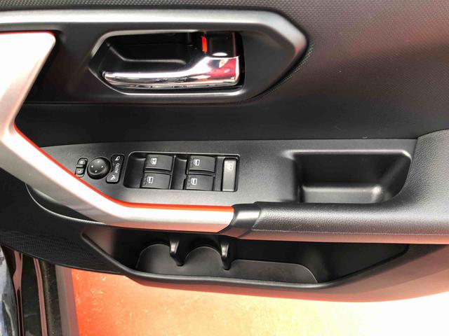 ロッキーX 4WD 走行距離32237km4WD スマートアシスト 16インチアルミホイール ナビ キーフリーシステム LEDヘッドランプ オートエアコン ステアリングスイッチ(山形県)の中古車