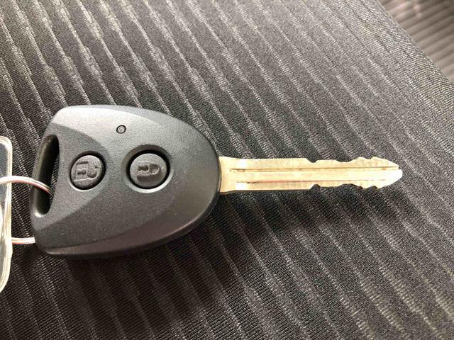 ハイゼットカーゴDX 4WD 走行距離6641km・AM/FMラジオ4WD スマートアシスト スチールホイール AM/FMラジオ コーナーセンサー マニュアルエアコン キーレスエントリー(山形県)の中古車