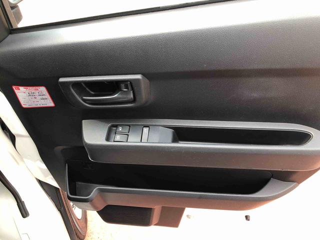 ハイゼットカーゴＤＸ　４ＷＤ　走行距離１８６９５ｋｍ４ＷＤ　スマートアシスト　キーレスエントリー　オーバーヘッドシェルフ　アッパートレイ　撥水フルファブリック表皮　ユースフルナット　ＡＭ／ＦＭラジオ（山形県）の中古車