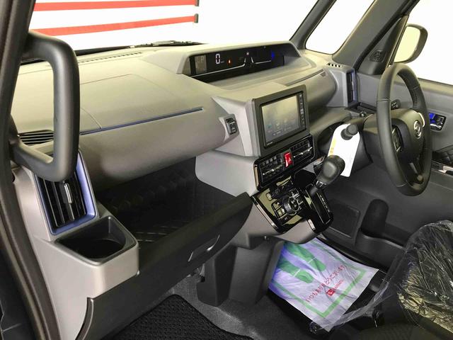 タントカスタムＲＳ４ＷＤ　スマートアシスト（ダイハツ予防安全機能）　クルーズコントロール　純正ナビ／ドライブレコーダー　パノラマモニター　ＥＴＣ　両側パワースライドドア　運転席・助手席シートヒーター（秋田県）の中古車