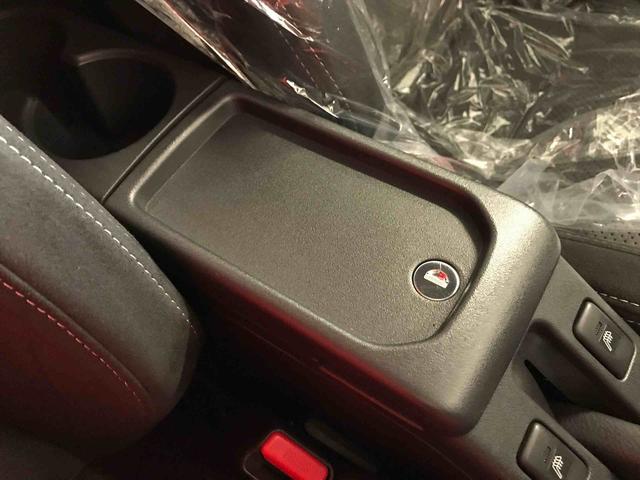 コペンＧＲ　スポーツ２ＷＤ　純正ナビ／ドライブレコーダー　バックカメラ　ＥＴＣ　オートエアコン　ＬＥＤヘッドランプ／フォグランプ　運転席シートヒーター（秋田県）の中古車