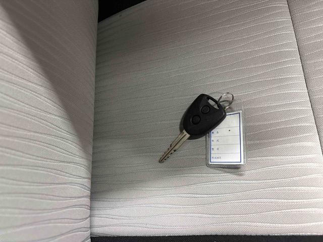 ミライースL SAIII4WD 純正ナビ バックカメラ キーレスエントリー ハロゲンヘッドライト マニュアルエアコン オートライト コーナーセンサー VSC(横滑り防止機能) スマートアシスト(予防安全装置)(秋田県)の中古車