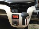 ４ＷＤ　オートライト／エアコン　ＬＥＤヘッドライト／フォグランプ　チルトステアリング　運転席シートリフター　運転席シートヒーター　オート電動格納ドアミラー　キーフリーシステム　　純正アルミホイール（秋田県）の中古車