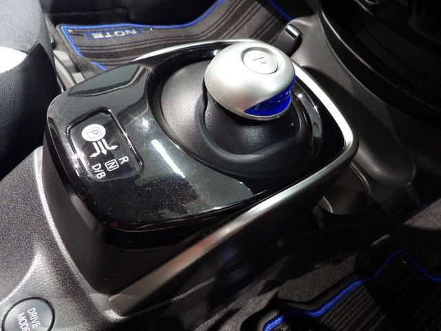 ノートｅ−パワー　Ｘ　ＦＯＵＲ　ＶセレクションＥ−４ＷＤ　アルパインナビ　全周囲モニター　デジタルルームミラー　ＬＥＤヘッドライト（岩手県）の中古車