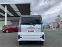 ４ＷＤ　ＣＶＴ　プッシュスタート　キーフリーシステム　ＣＤチューナー　運転席、助手席シートヒーター　スマートアシスト　コーナーセンサー（岩手県）の中古車