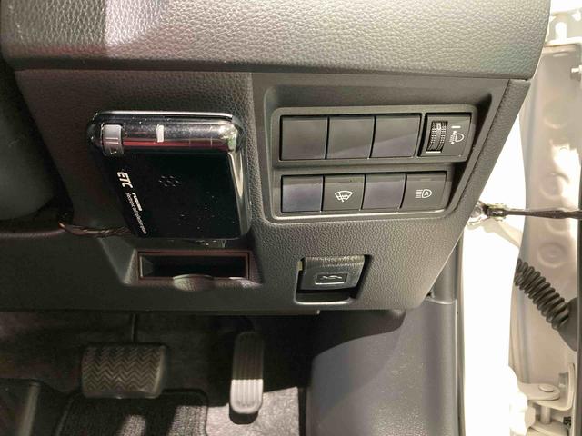 ヤリスハイブリッドＸ（青森県）の中古車