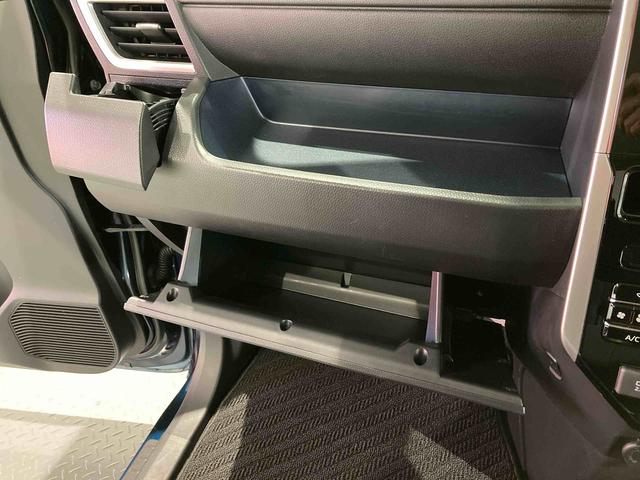 トールカスタムGオートハイビーム スマートキー キーフリー ABS 4WD レーンアシスト TV アルミホイール 衝突回避支援ブレーキ機能(青森県)の中古車