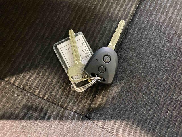 ハイゼットカーゴＤＸキーフリーシステム　切替４ＷＤ　運転席エアバッグ　ＡＢＳ（青森県）の中古車