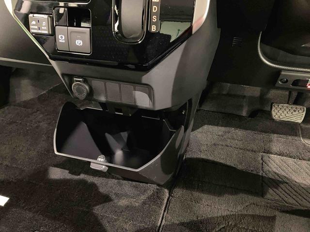 トールカスタムＧスマートキー　キーフリー　ＡＢＳ　４ＷＤ　ナビ　アルミホイール（青森県）の中古車