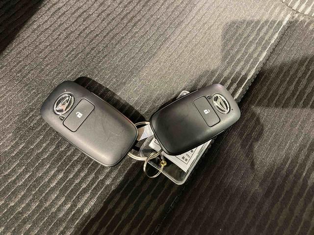 ハイゼットカーゴクルーズキーフリー　４ＷＤ　スマートキー　運転席エアバッグ　ＡＢＳ（青森県）の中古車