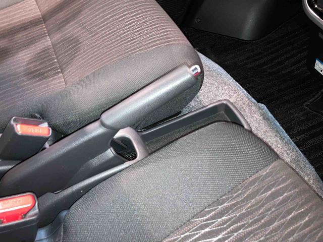 アトレーワゴンカスタムターボＲＳリミテッド　ＳＡIIIエアバッグ　アルミホイール　カーナビ　フルタイム４ＷＤ　ＡＢＳ　ターボ　リモコンキー（青森県）の中古車